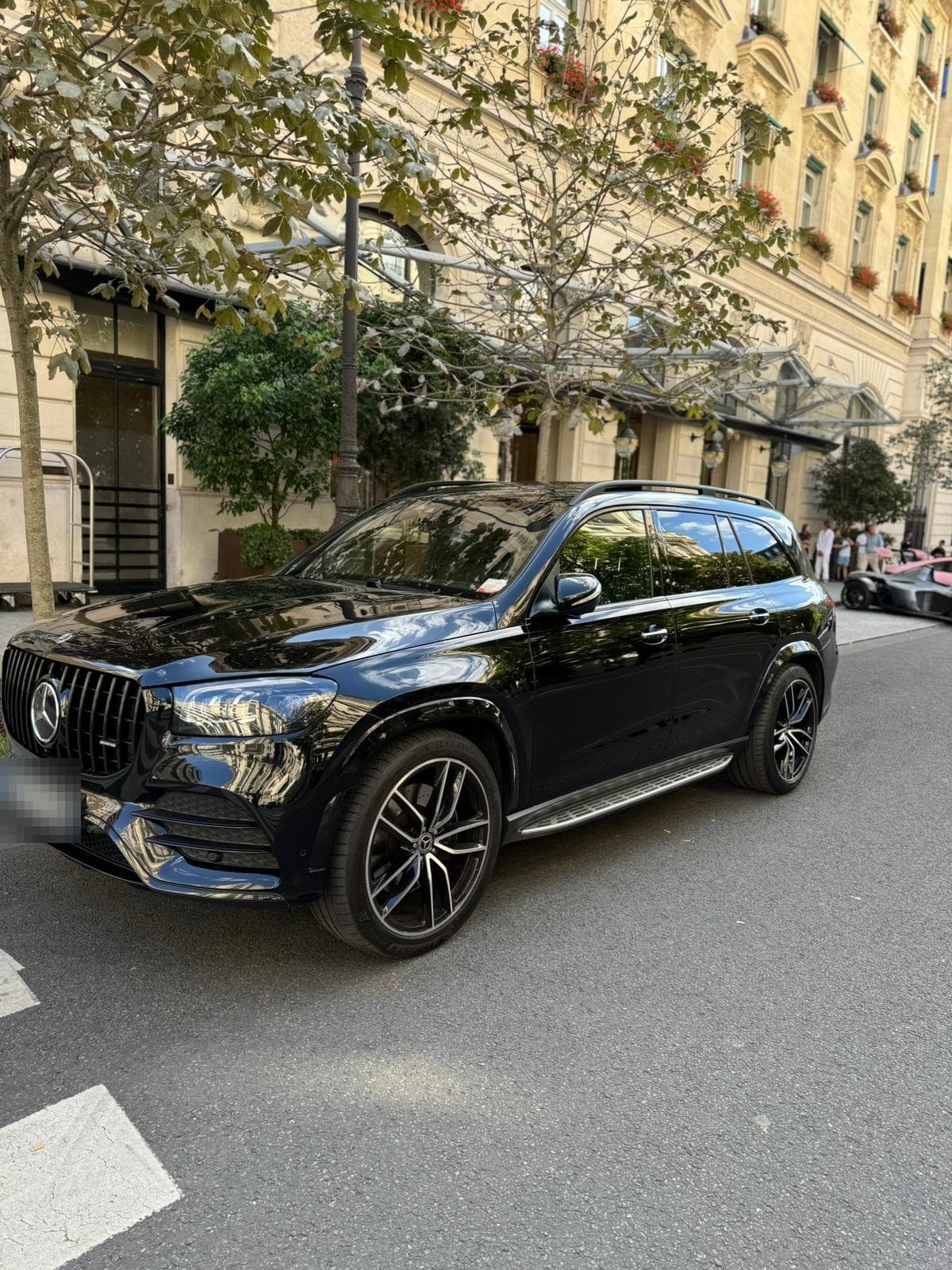 Mercedes-AMG GLS | FFGR Jets chauffeured ground transfer